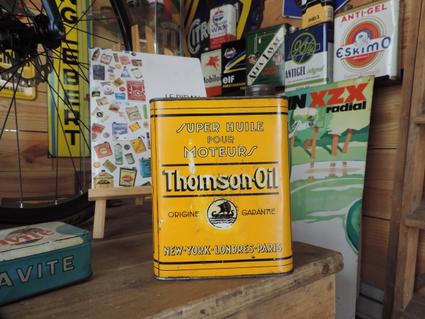 Bidon d'huile Thomson Oil- efghi26032025-1_57.JPG